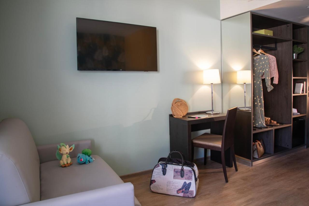 Ibis Styles Beaulieu Sur Mer Esterno foto