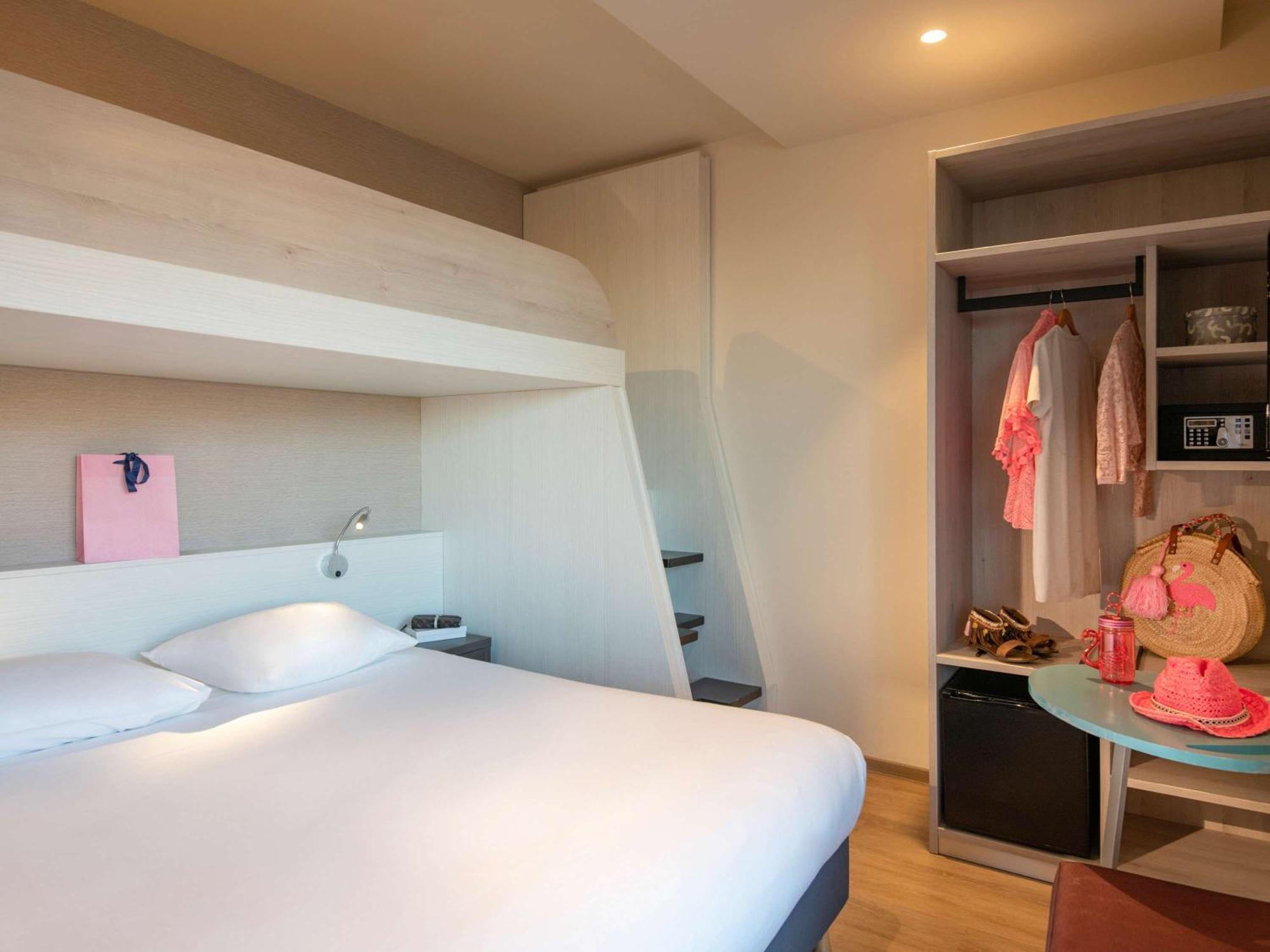 Ibis Styles Beaulieu Sur Mer Esterno foto