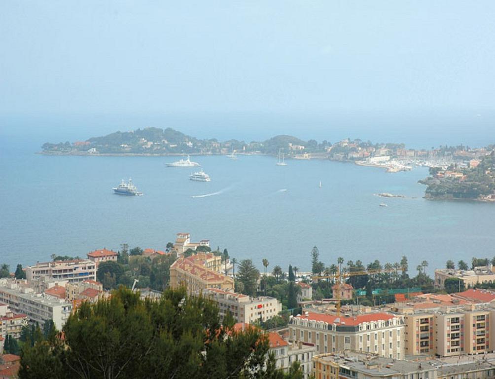 Ibis Styles Beaulieu Sur Mer Esterno foto